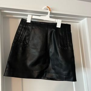 H & M black leather skirt